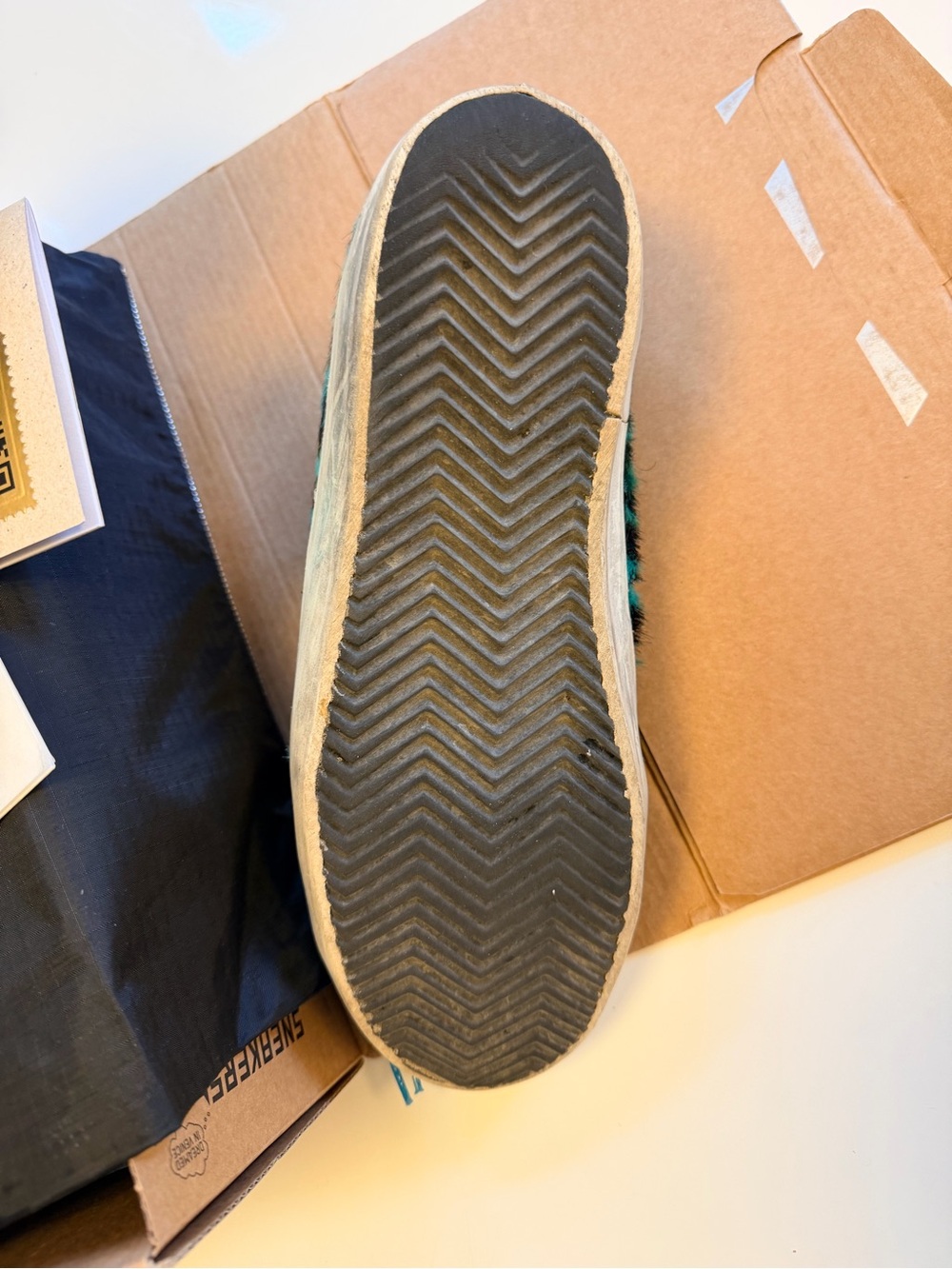 Golden Goose Emerald Leopard-Print Low-Top Sneakers with Black Toe Caps - Picture 2 of 8